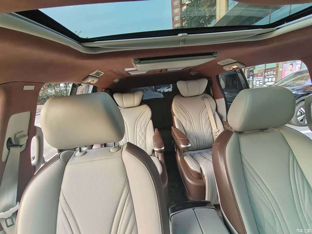 Buick GL8, 2021 12