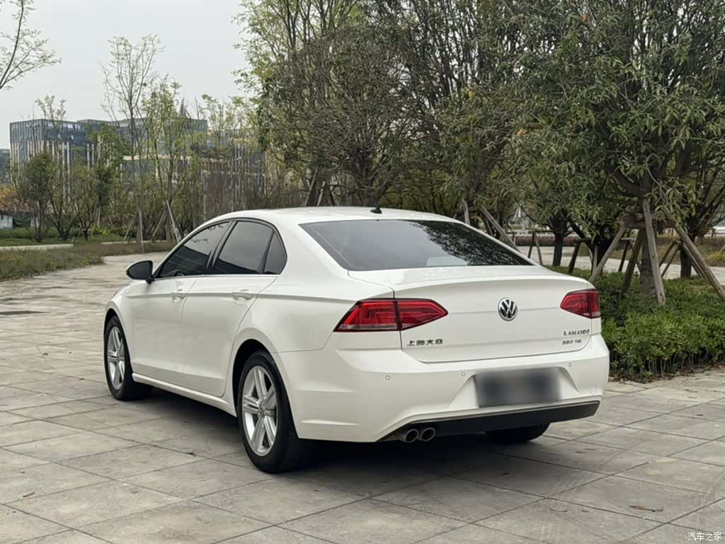Volkswagen Lamando, 2016 25