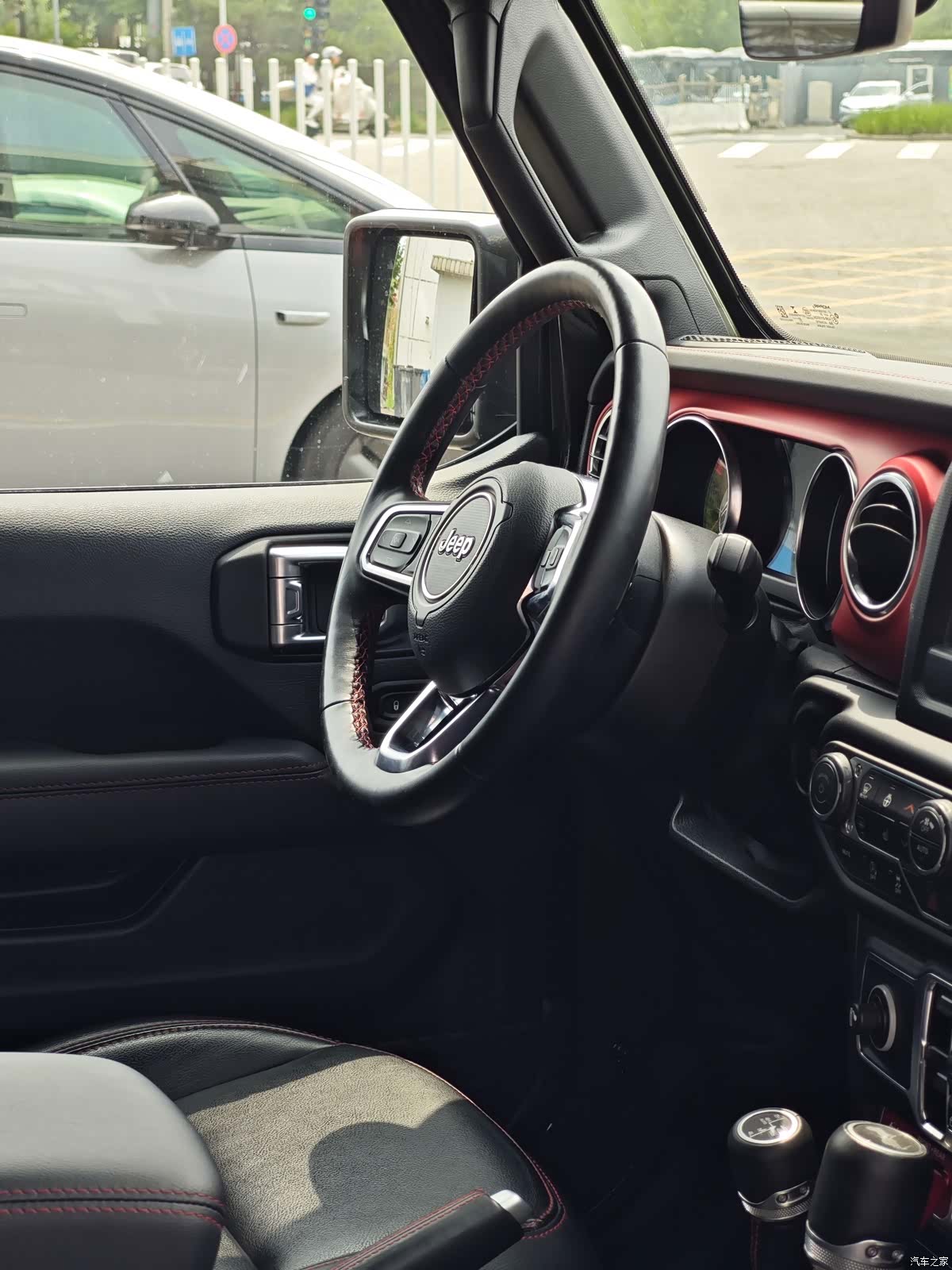 Jeep Wrangler, 2022 все фото