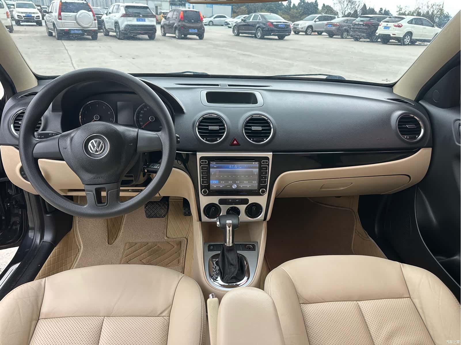 Volkswagen Lavida, 2011 7