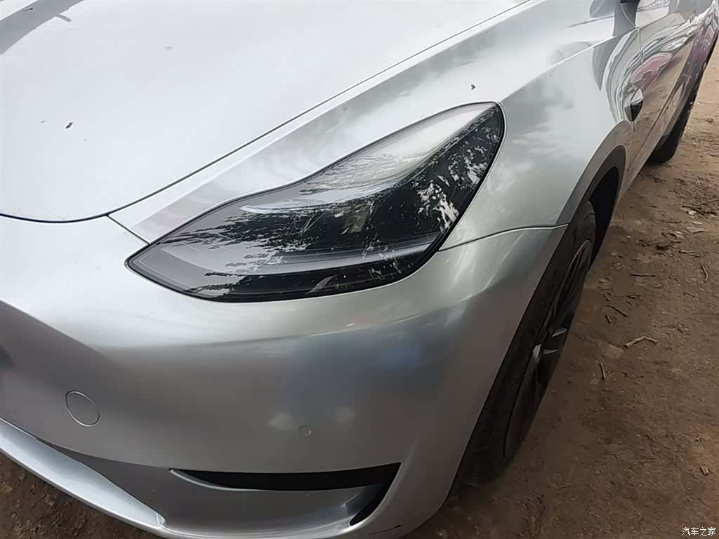 Tesla Model Y, 2023 24