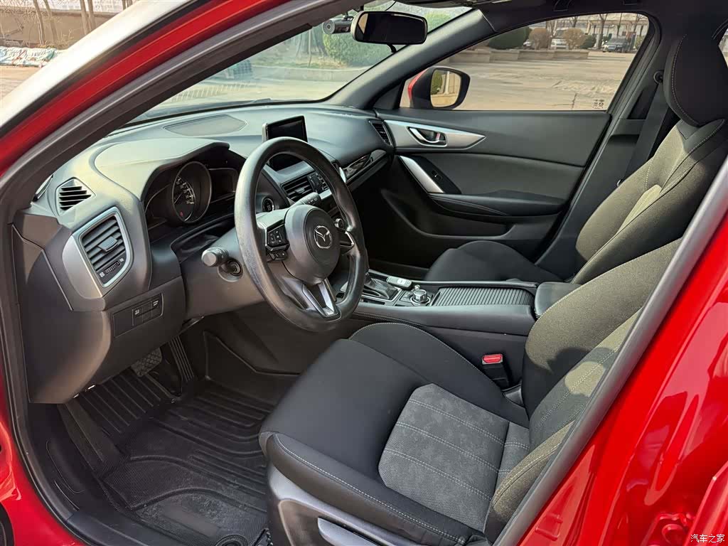 Mazda CX-4, 2019 20