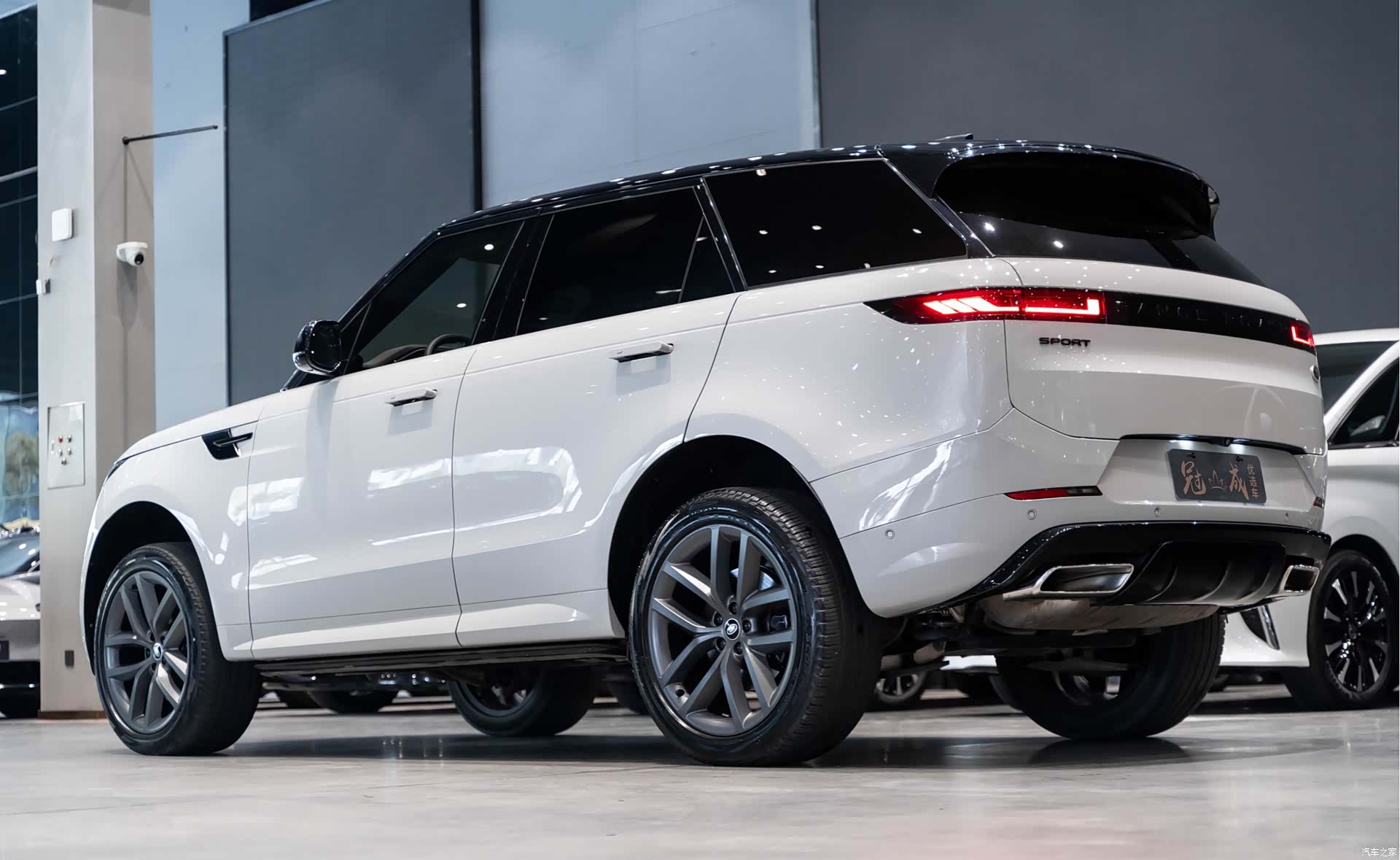 Land Rover Range Rover, 2023 все фото