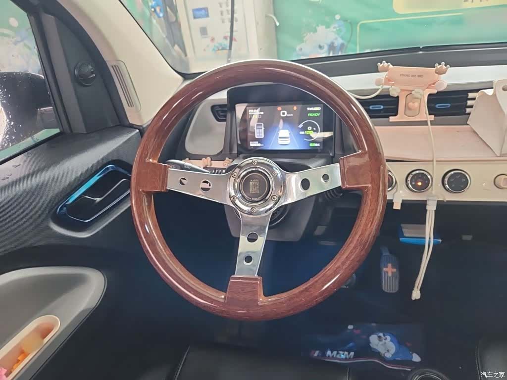 Wuling MINIEV, 2021 3