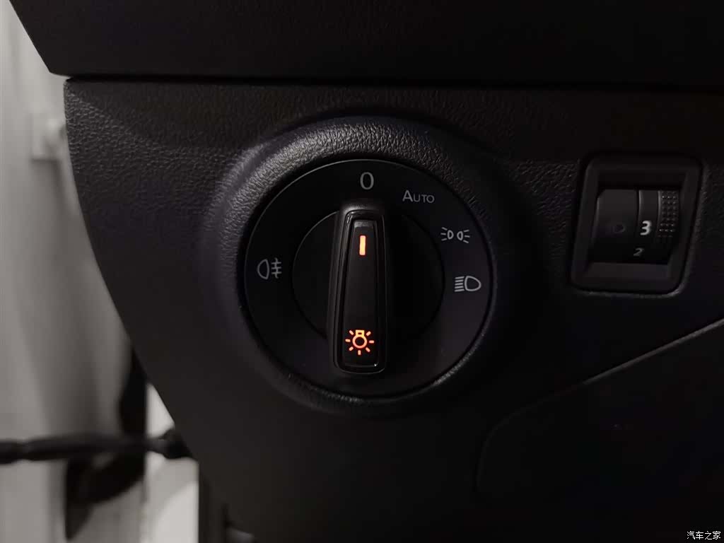 Volkswagen VS7, 2021 21