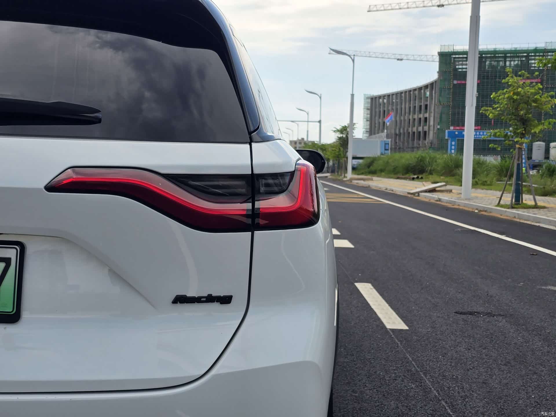 NIO ES8, 2021 15