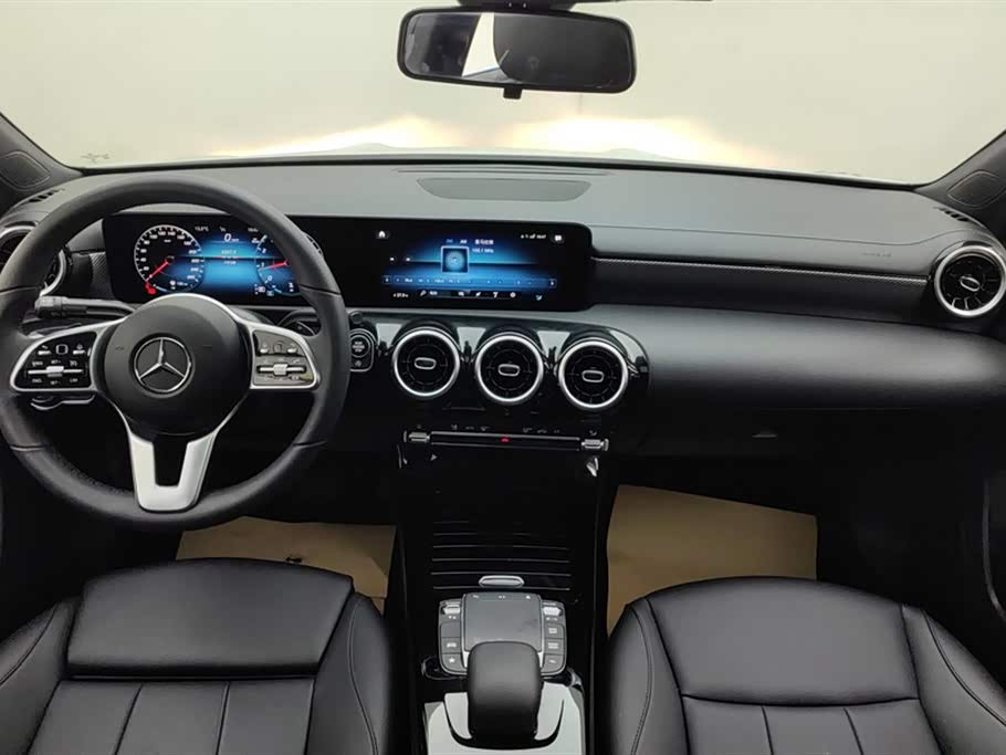 Mercedes-Benz Class A Mercedes-Benz Class A