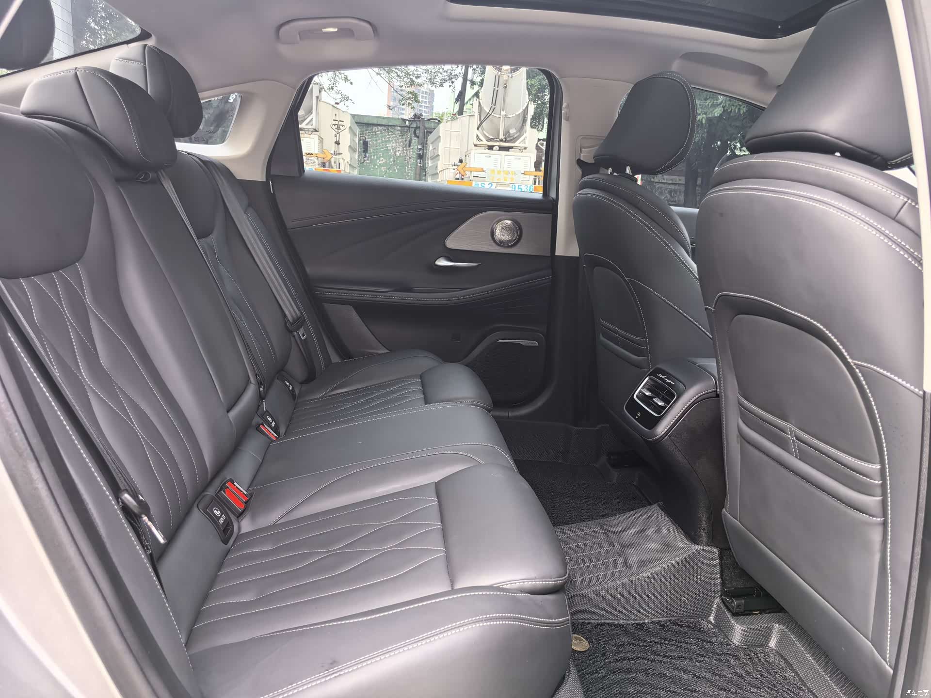 Chery Arrizo 8, 2023 15