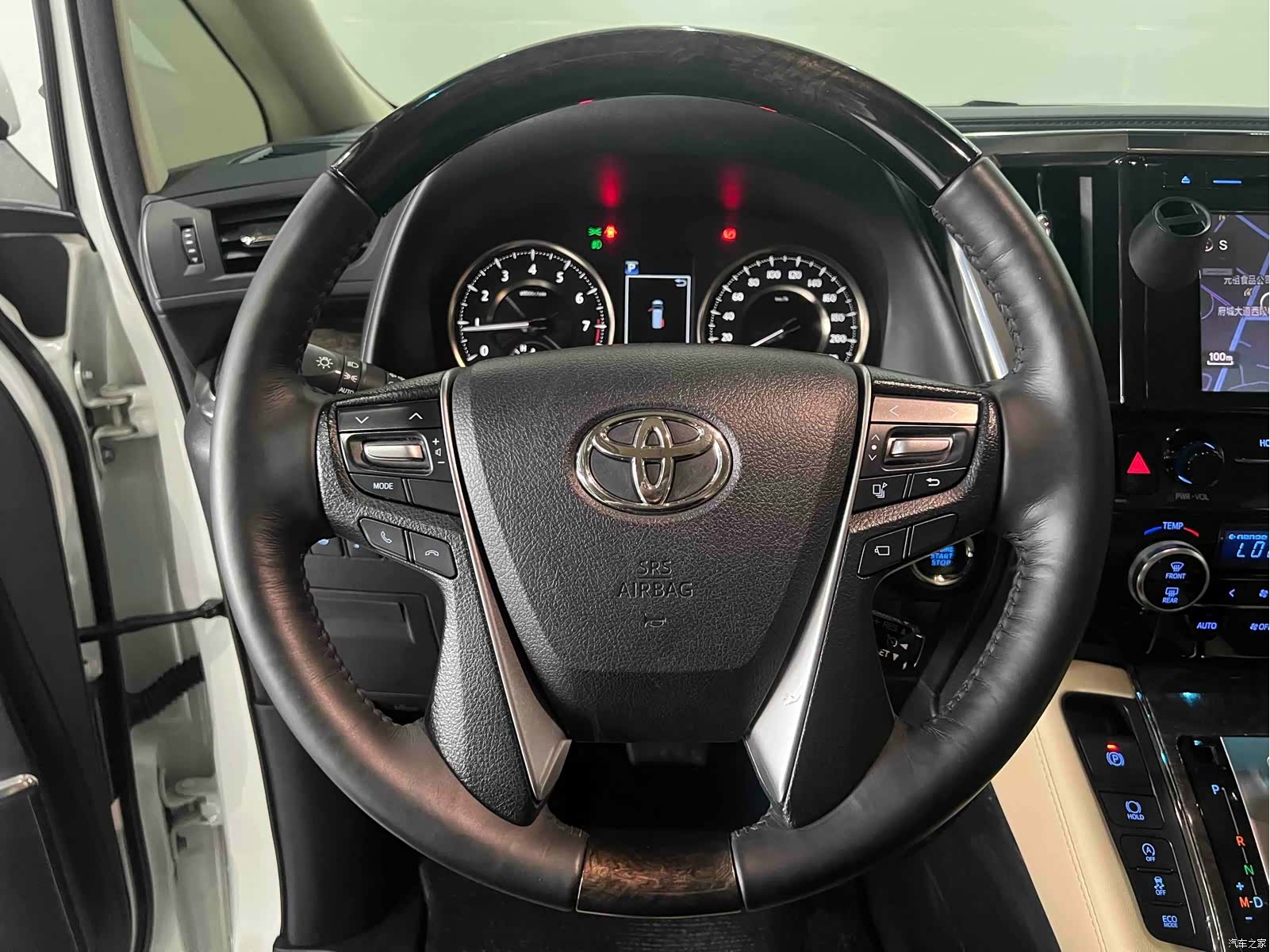 Toyota Alphard, 2018 19