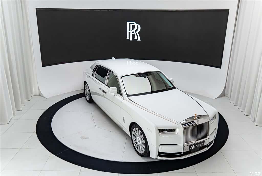 Rolls-Royce Phantom, 2019 22