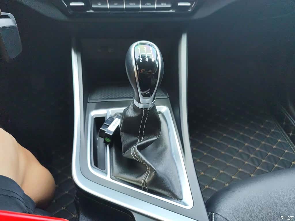 Geely X3, 2019 14