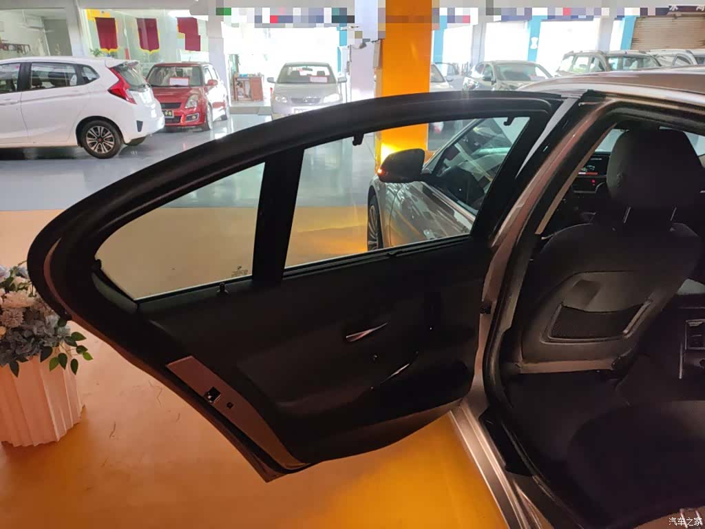 BMW 3 Series, 2018 23