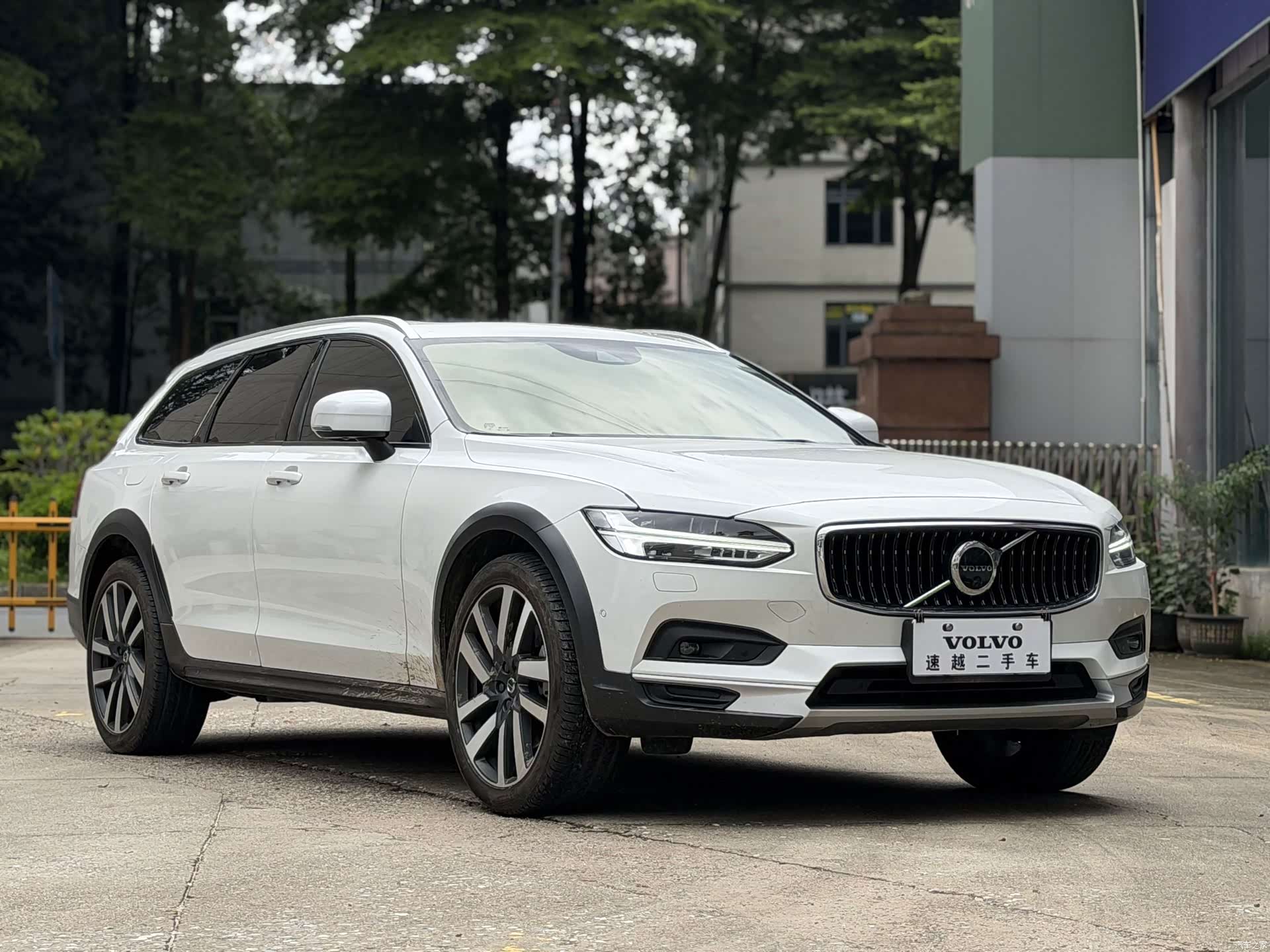 Volvo V90, 2020 3