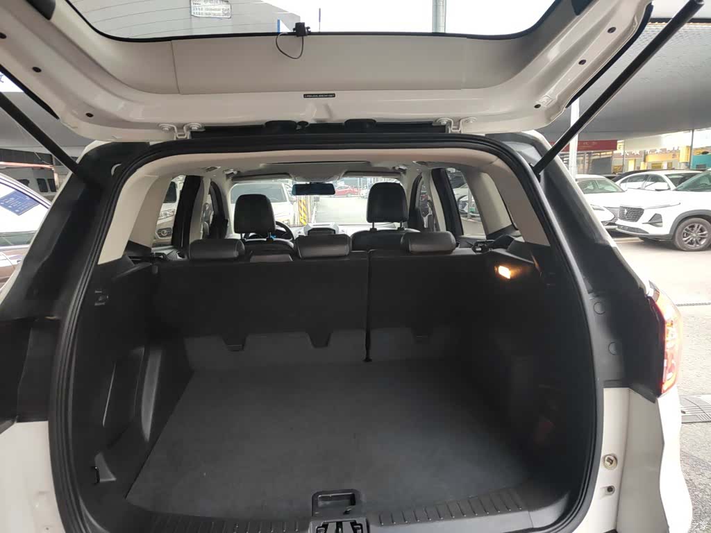 Ford Kuga, 2017 15