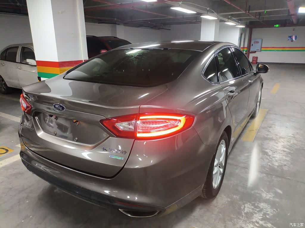Ford Mondeo, 2015 7