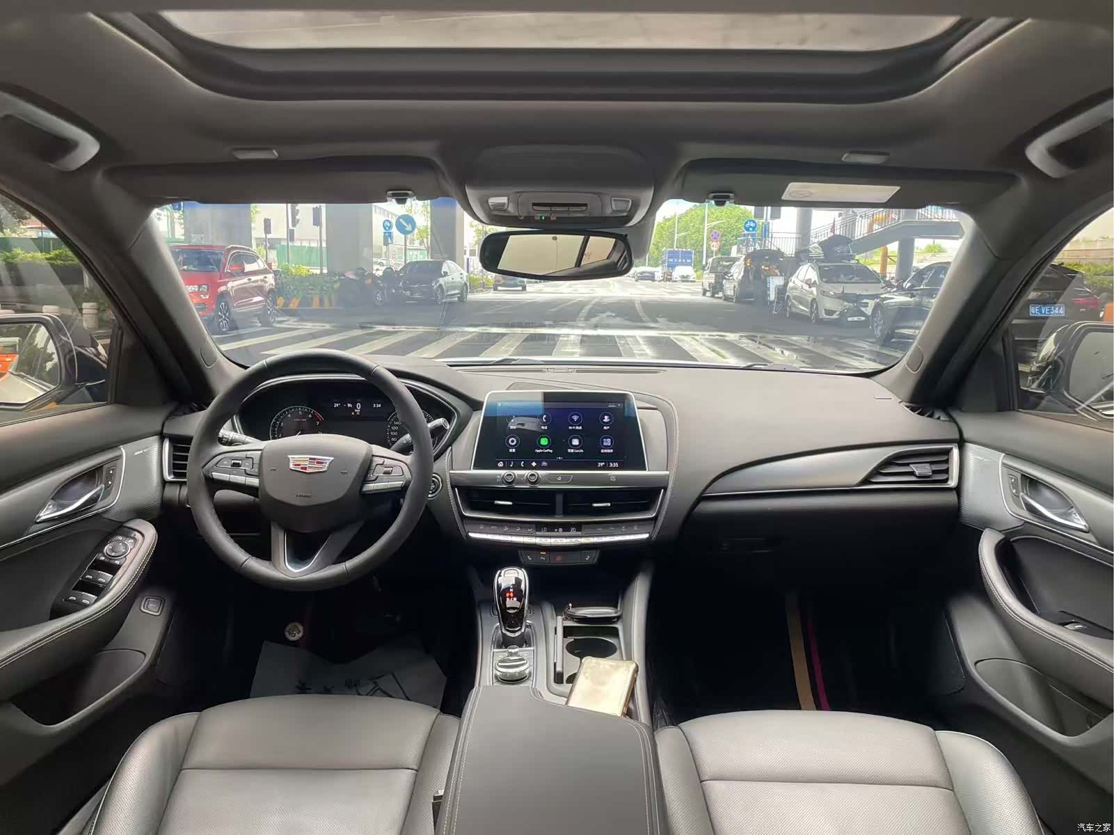 Cadillac CT5, 2021 10