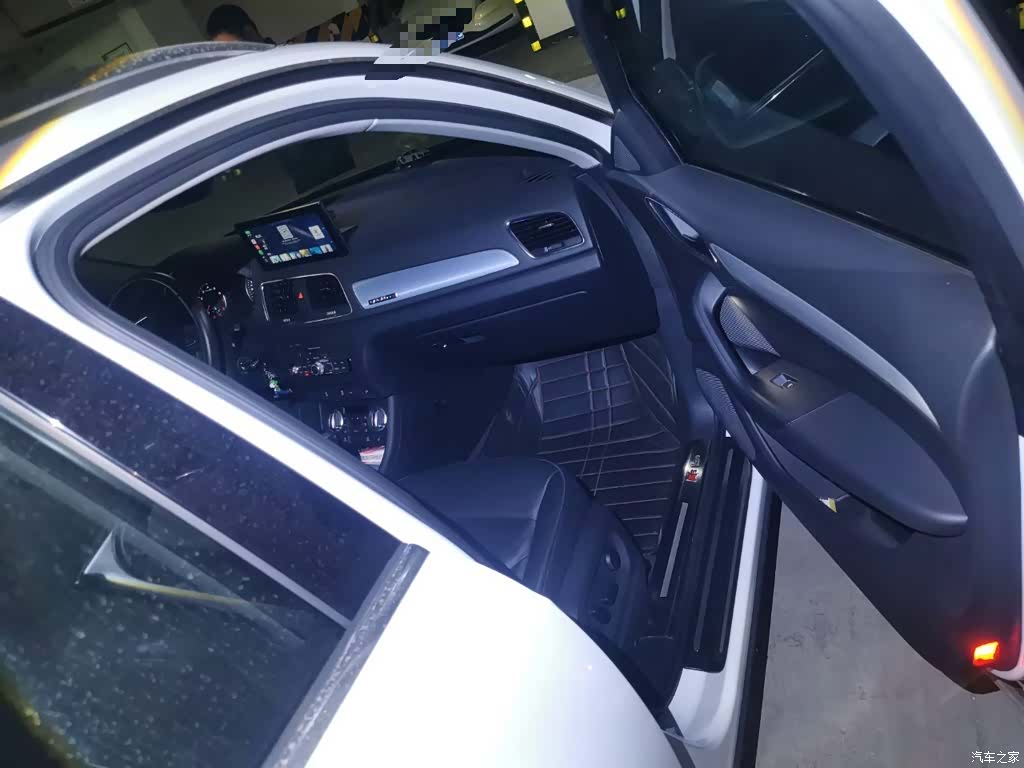 Audi Q3, 2014 20