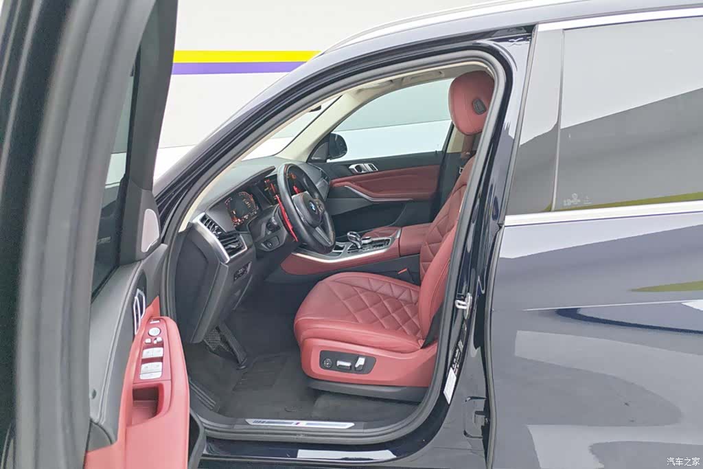 BMW X5, 2023 9