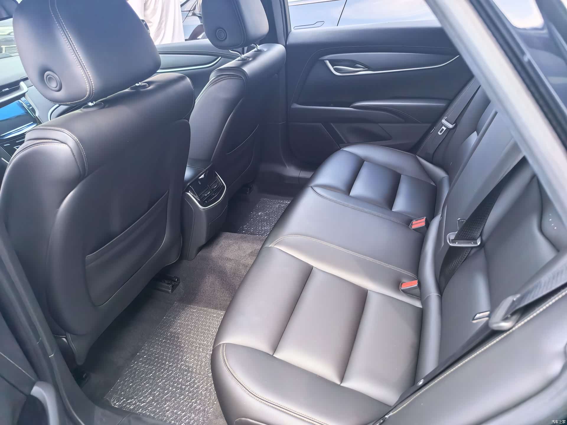 Cadillac XTS, 2018 7