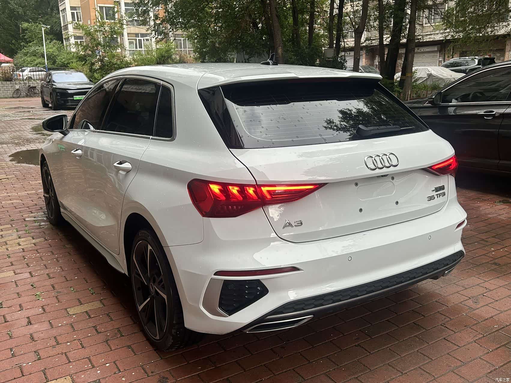 Audi A3, 2023 все фото