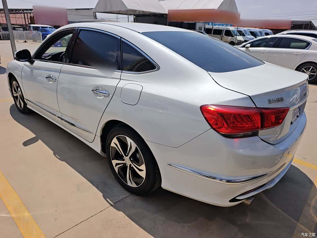 Honda Spirior, 2016 все фото