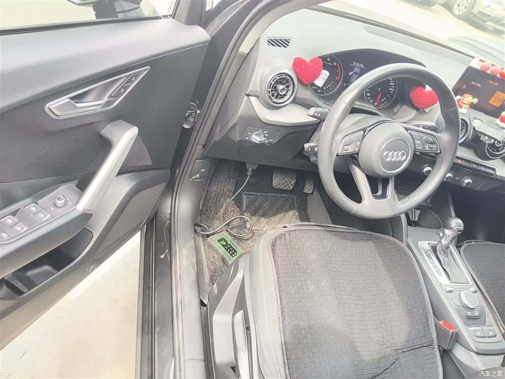 Audi Q2L, 2021 16