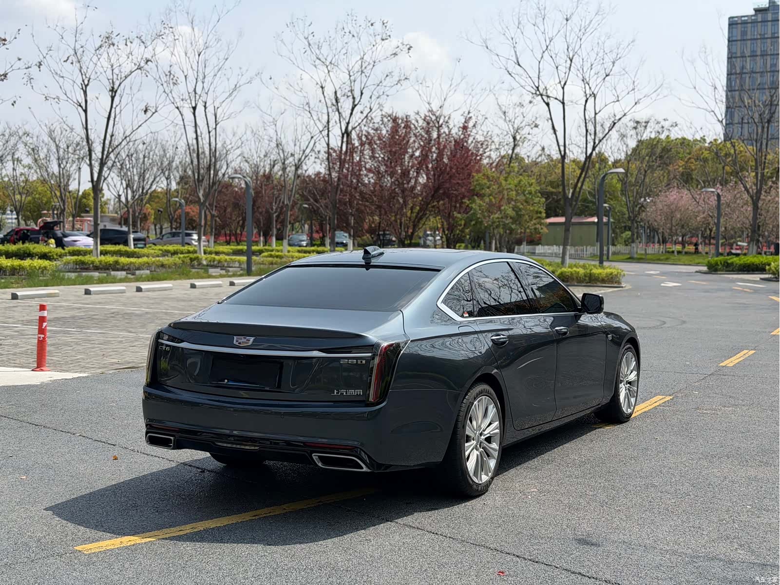 Cadillac CT6, 2023 13