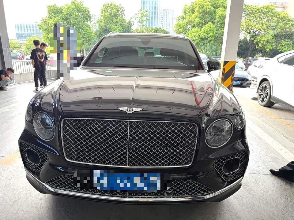 Bentley Tim Yue