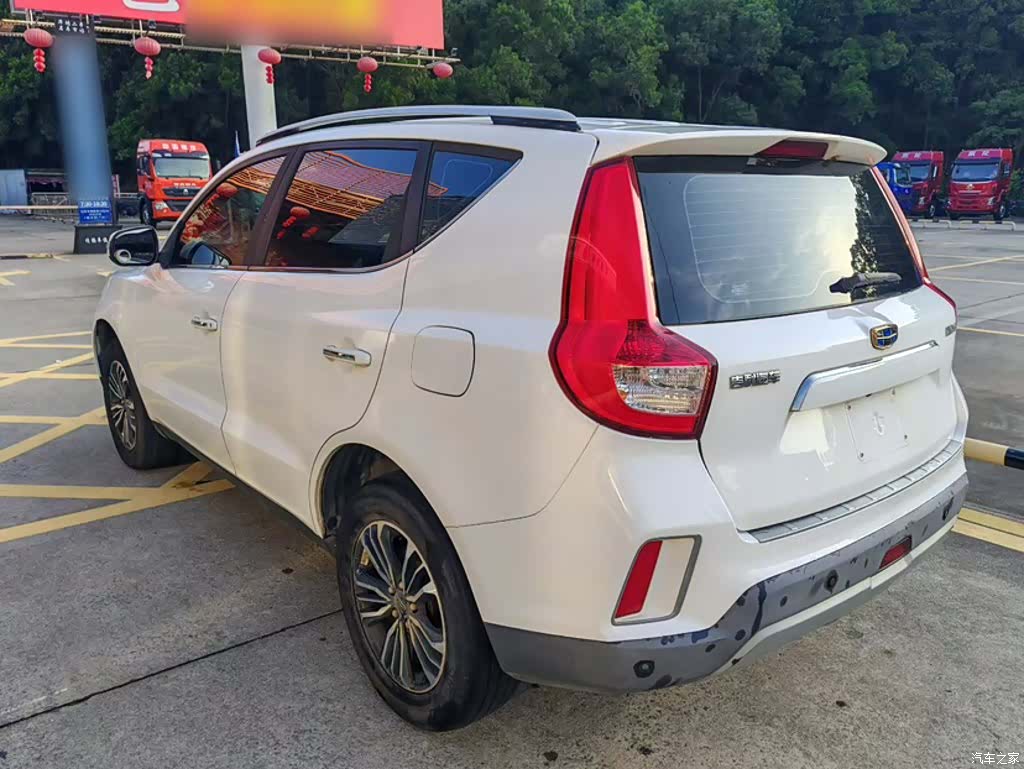 Geely X6, 2018 13