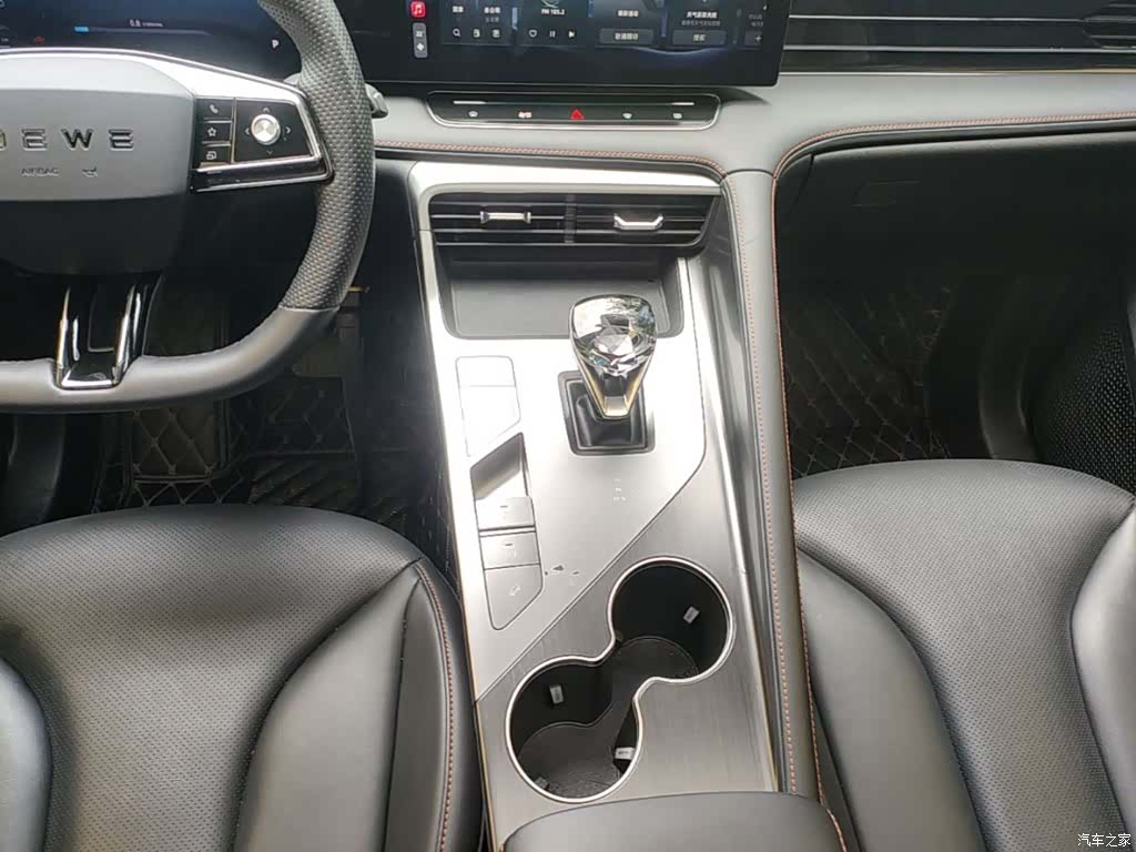 Roewe RX5, 2024 10