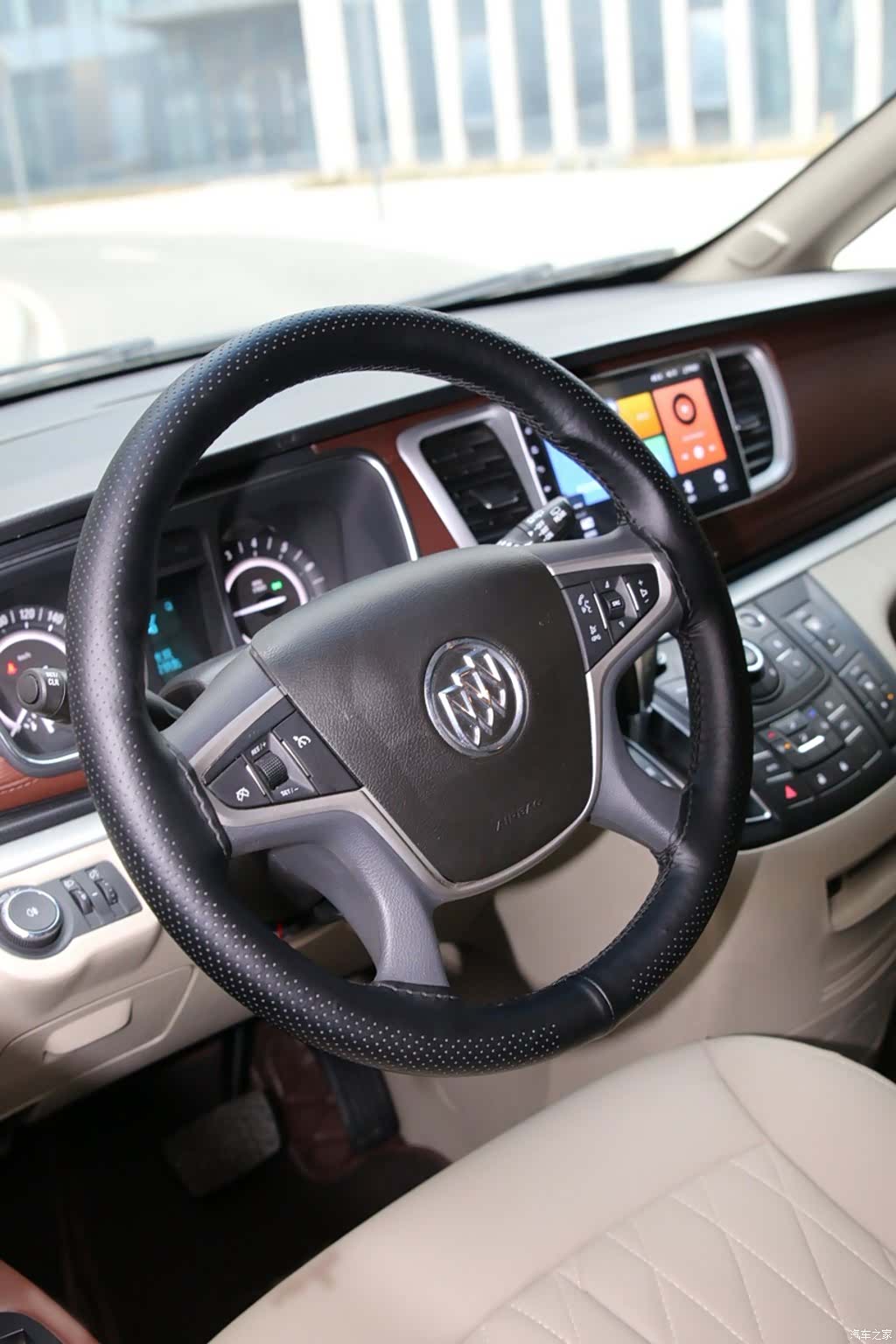 Buick GL8, 2020 14