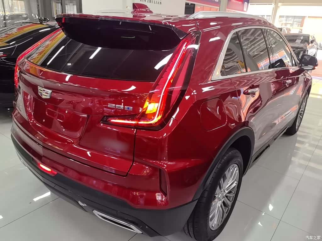 Cadillac XT4, 2024 7