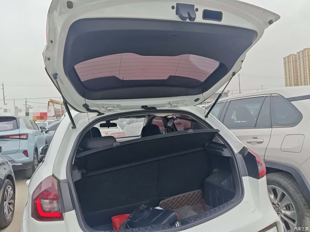 Geely X3, 2020 12