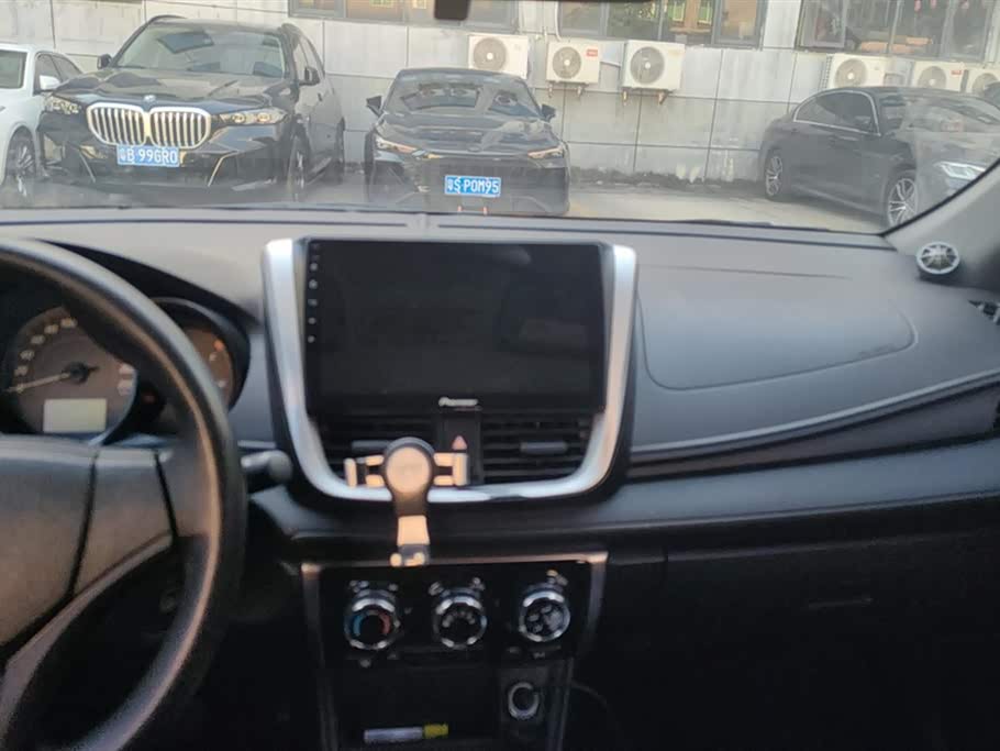 Toyota YARiS L Zhixuan