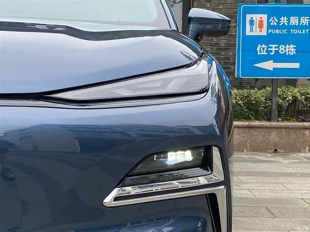 Geely 8, 2025 24