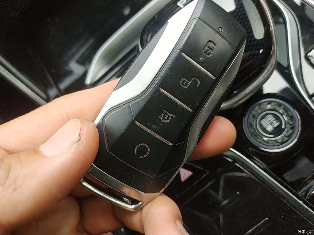 BYD Tang, 2022 9