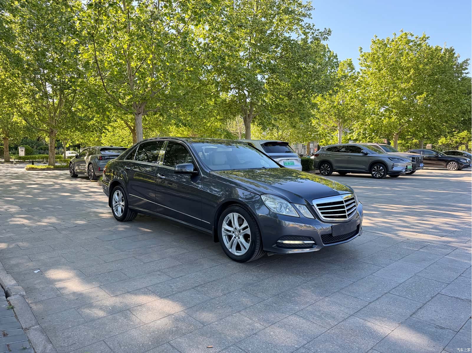 Mercedes-Benz E-Class, 2010 3