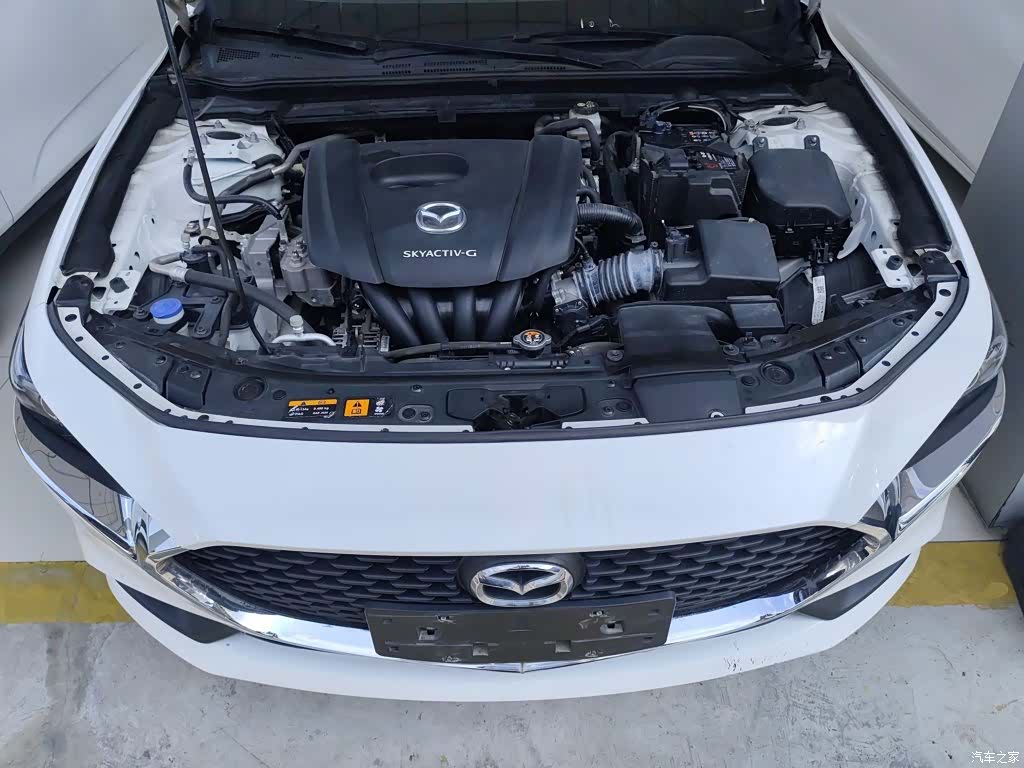 Mazda Mazda3, 2020 16