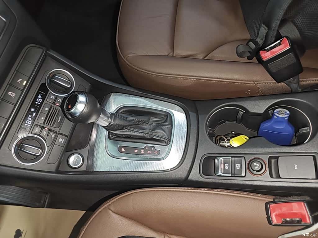 Audi Q3, 2018 14