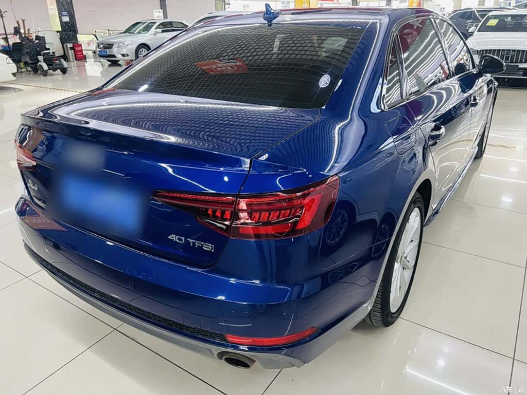 Audi A4L, 2019 13
