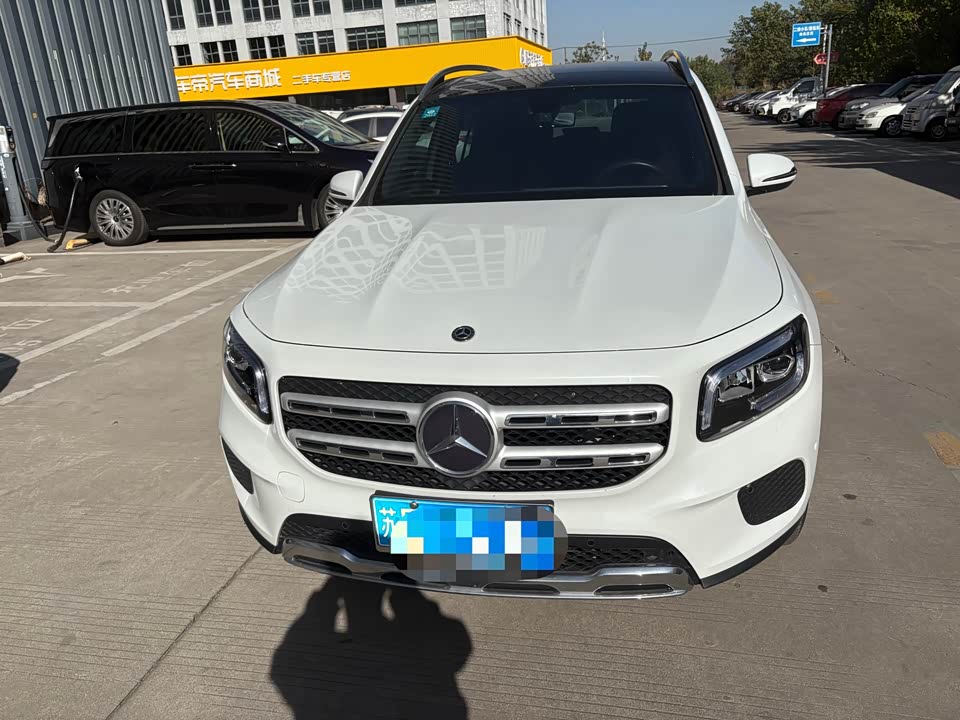 Mercedes-Benz GLB