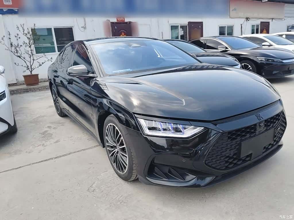 BYD Han, 2022 22