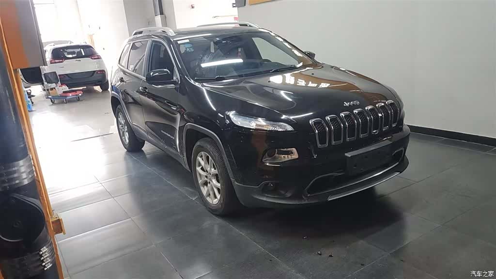 Jeep Cherokee, 2018 2