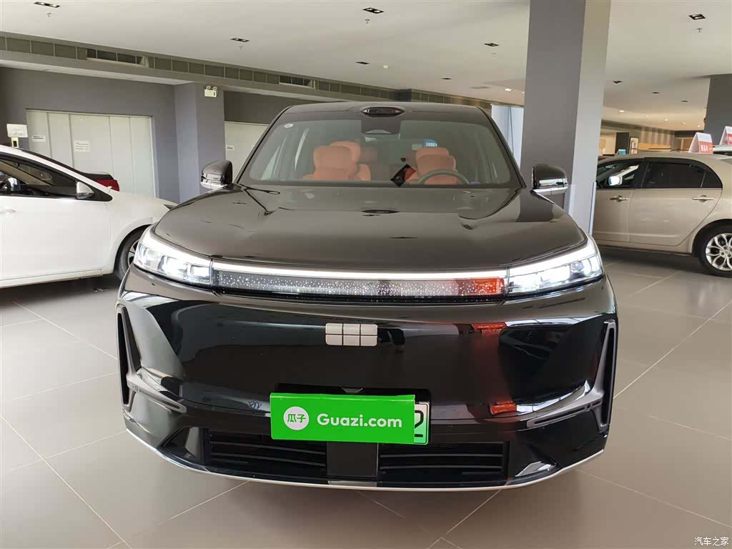 Geely M9, 2025 3