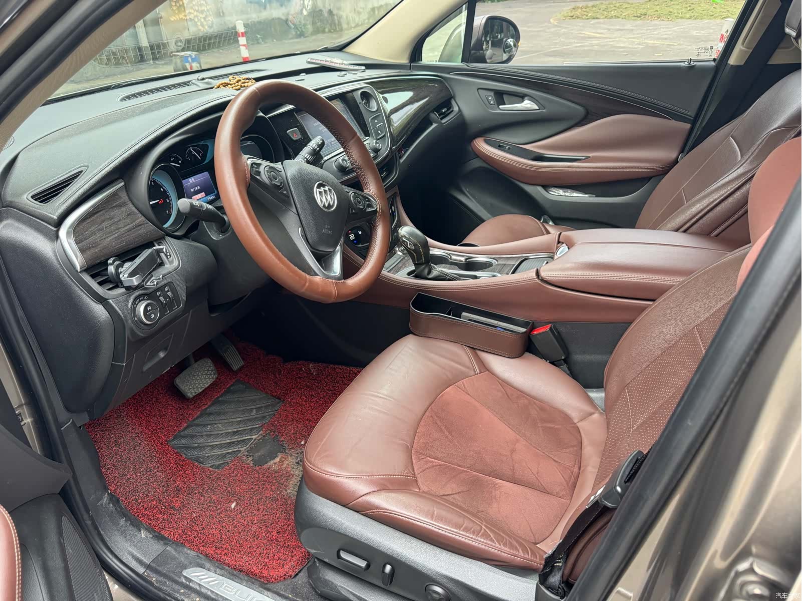 Buick Envision Plus, 2016 10