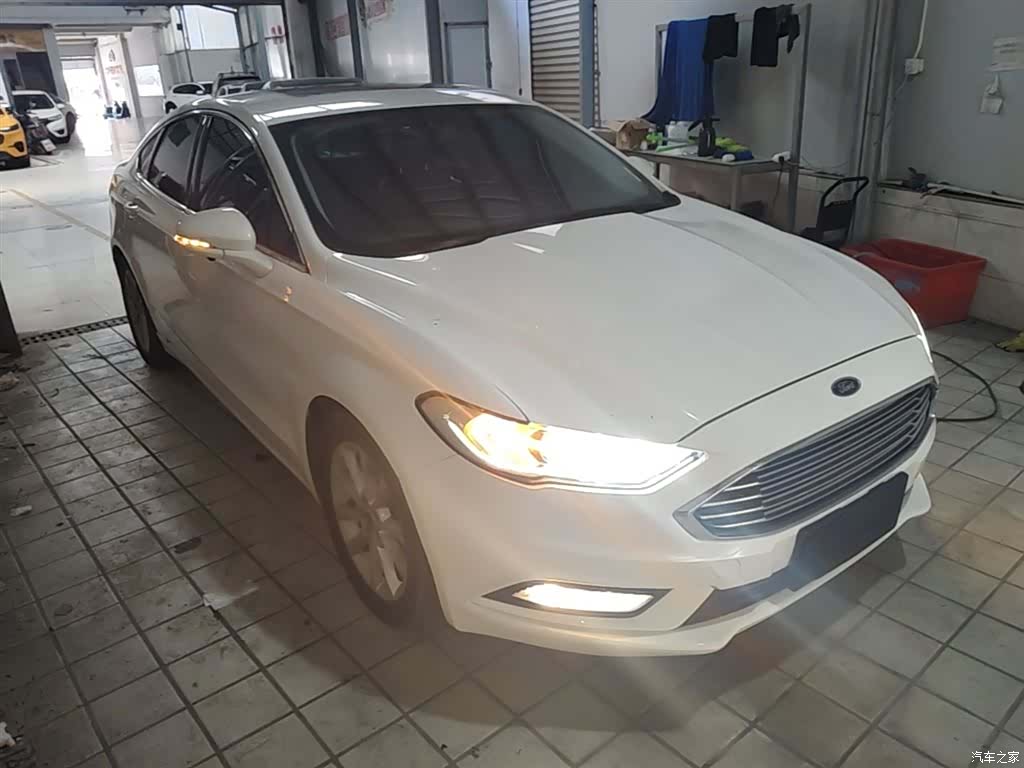 Ford Mondeo, 2018 4