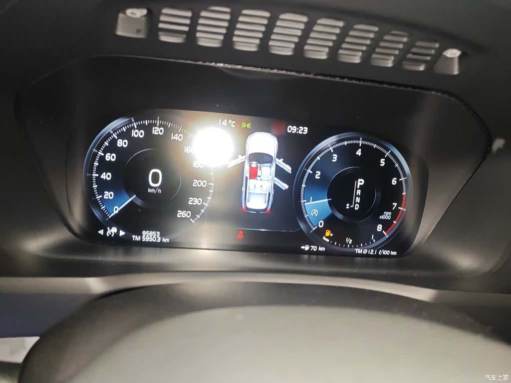 Volvo XC90, 2019 4