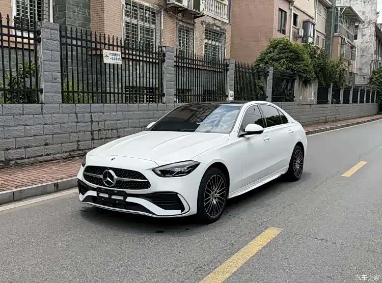 Mercedes-Benz C-Class, 2023 1