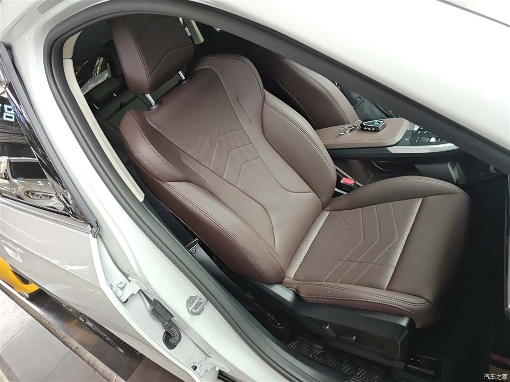 BMW X1, 2025 19