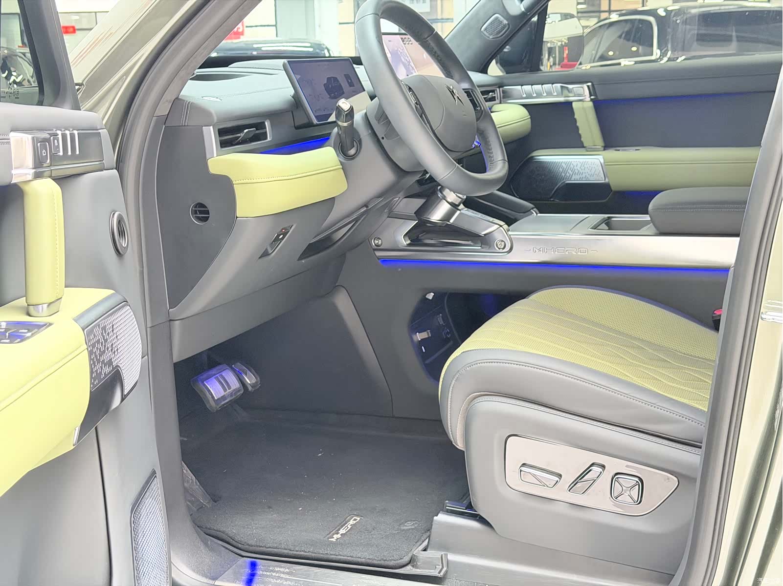Mengshi M817, 2025 8